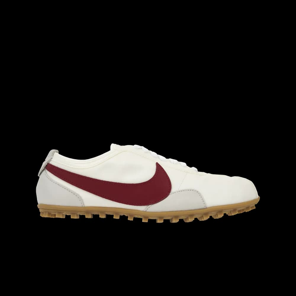 (W) Nike Moon Shoe Summit White Team Crimson